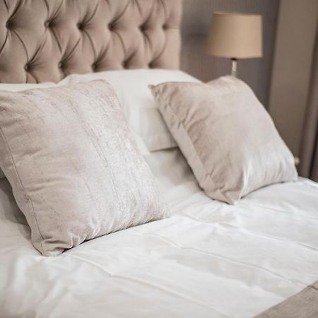 The Royal Guest House Klerksdorp Extérieur photo